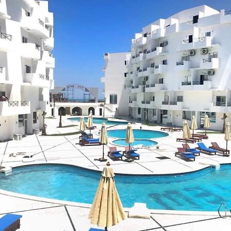 Apartment Dolcezza Near The Sea Redsealine Gurdaka Kültér fotó