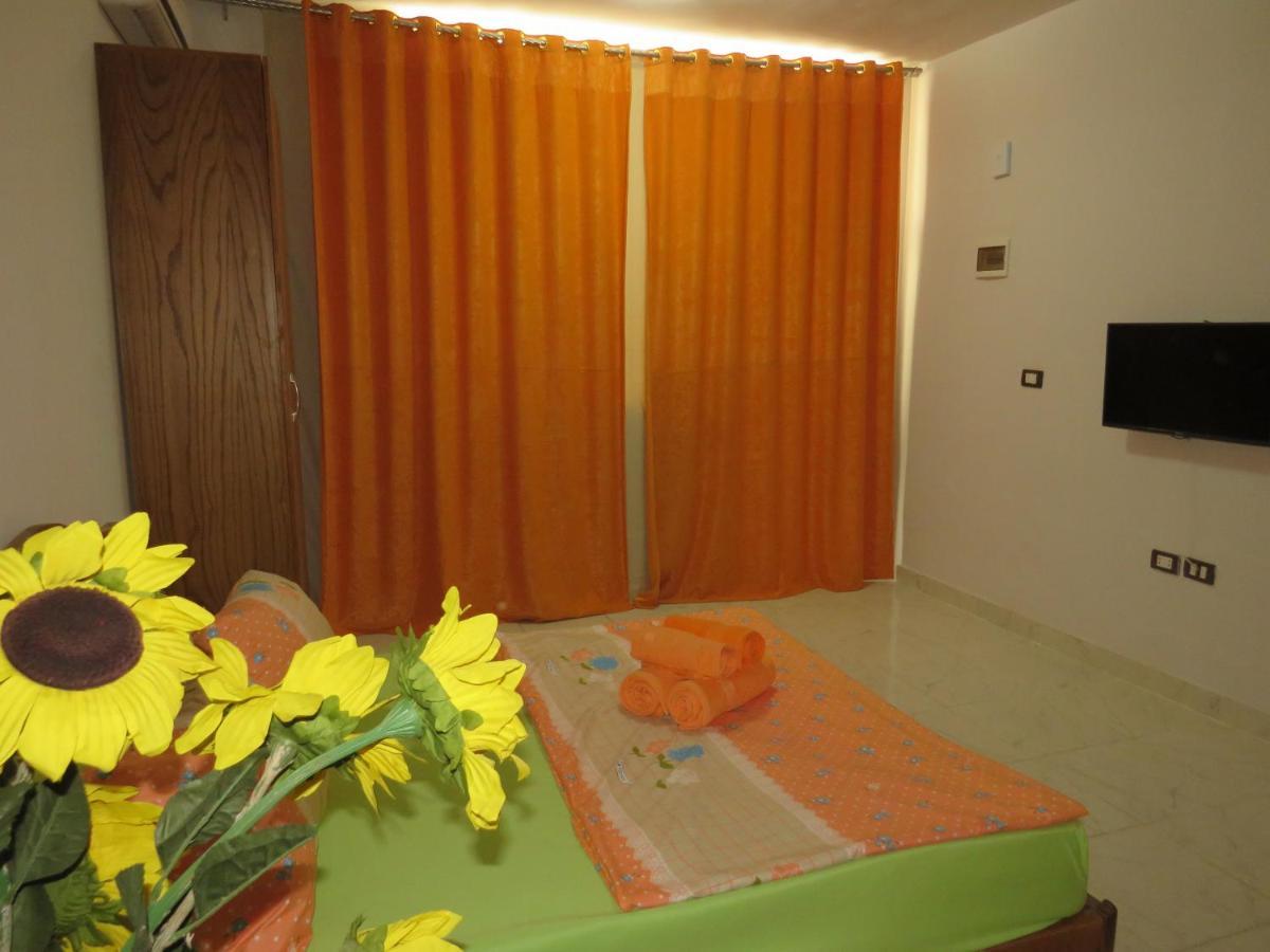 Apartment Dolcezza Near The Sea Redsealine Gurdaka Kültér fotó