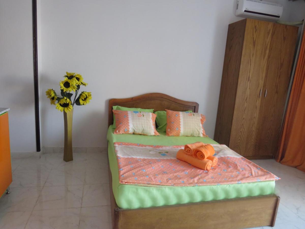 Apartment Dolcezza Near The Sea Redsealine Gurdaka Kültér fotó