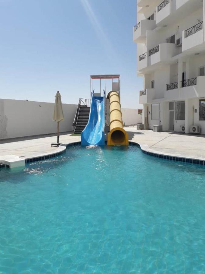 Apartment Dolcezza Near The Sea Redsealine Gurdaka Kültér fotó