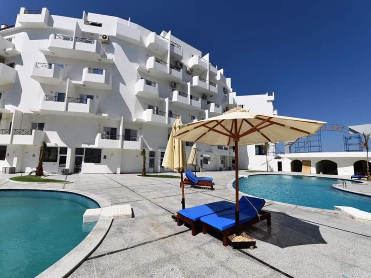 Apartment Dolcezza Near The Sea Redsealine Gurdaka Kültér fotó